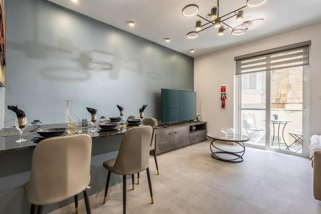 Nocturnal Elegance Apartment By Solea Sliema Exteriér fotografie